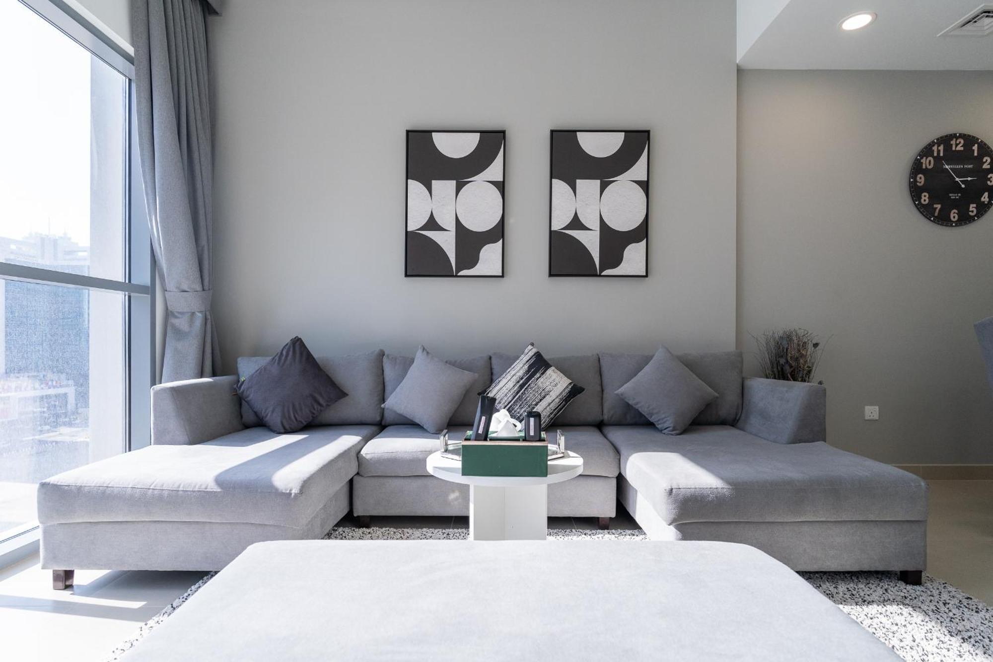 Vogue Downtown - Bellevue Towers Apartment Dubai Room photo